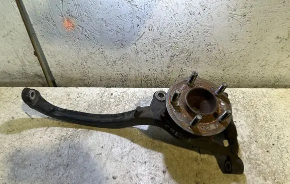 Dodge Challenger Front wheel hub 05181902AA PVT21
