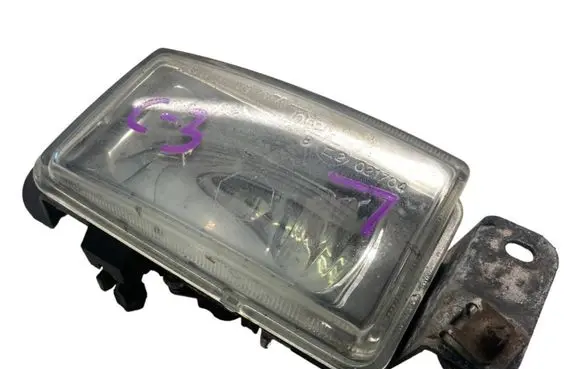 Toyota Corolla E120 E130 Front fog light 8121002051 021704