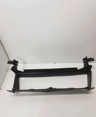 Volvo C30 Intercooler air guide/duct channel 30678473