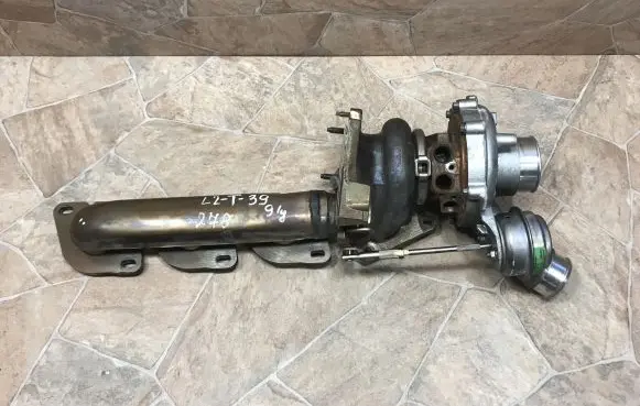 Mercedes-Benz CLS C218 X218 Turbo A2780903580