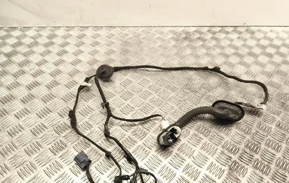 Ford Focus Rear door wiring loom JX6T14632 077092020