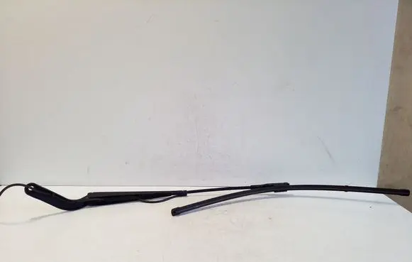 Volkswagen Crafter Front wiper blade arm A9068200744