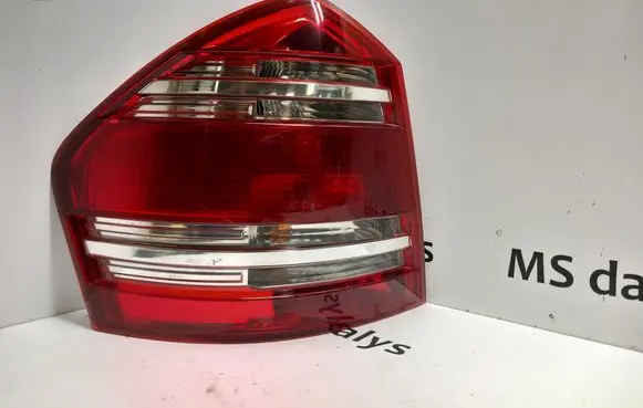 Mercedes-Benz GL X164 Rear/tail lights A1648200564 1648200564