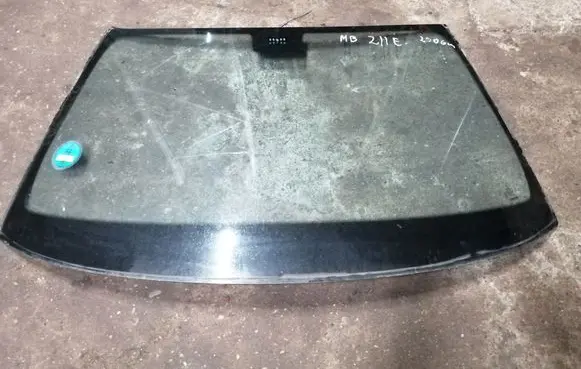 Mercedes-Benz E W211 Front windscreen/windshield window 