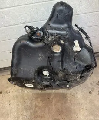 Audi A6 S6 C7 4G AdBlue liquid reservoir 4G0131877
