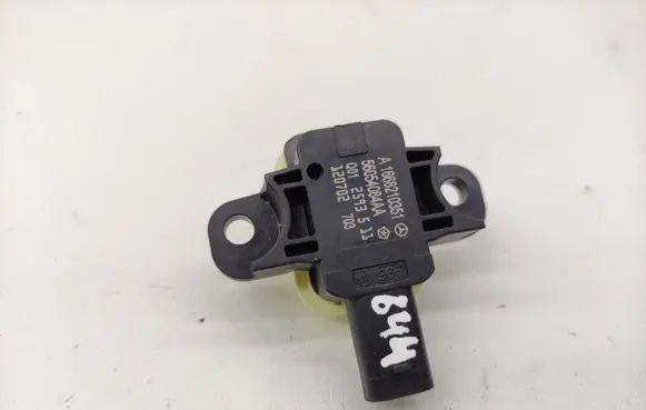 Mercedes-Benz B W246 W242 Airbag deployment crash/impact sensor A1668210351