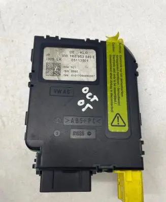 Skoda Octavia Mk2 (1Z) Steering angle sensor 1K0953549E 05113501 01017050950087