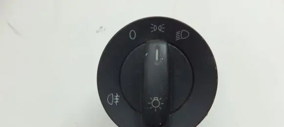 Volkswagen PASSAT B6 Light switch VW1K0941431B