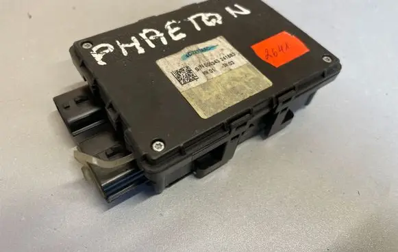 Volkswagen Phaeton Other control units/modules 4C2210AAC