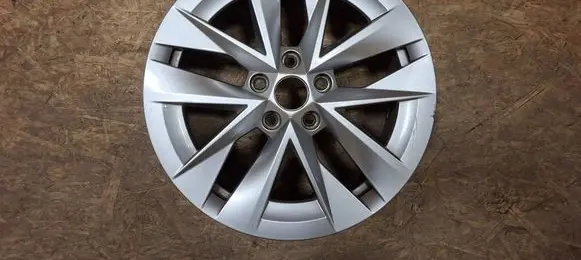 Skoda Octavia Mk4 R17 alloy rim 5E3601025 K29K009