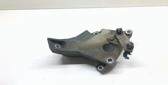 BMW 1 E81 E87 Engine mounting bracket 6775041 22116775041