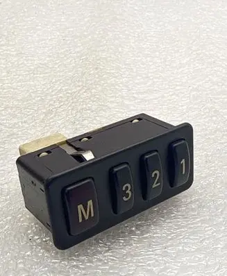 BMW 5 E39 Seat control switch 8352160