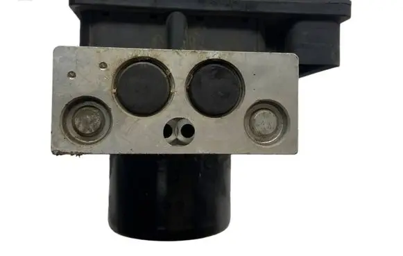 Volvo V70 ABS Pump 30714956 10092504113 00401396D0