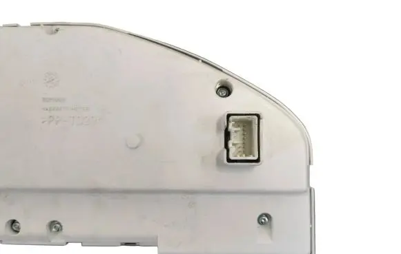 Volvo V70 Speedometer (instrument cluster) 313433325AA 36001836 69799610U