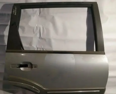 SsangYong Rexton Rear door pilkos