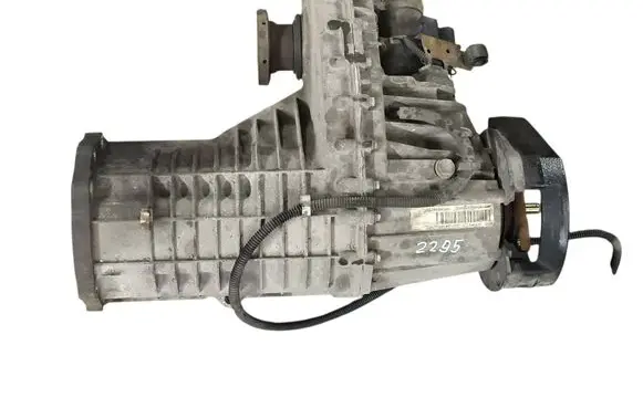 Volkswagen Touareg I Gearbox transfer box case 0AD341011E MR00118