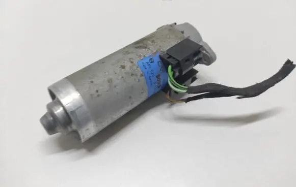 BMW 7 E65 E66 Seat adjustment motor 0130002613
