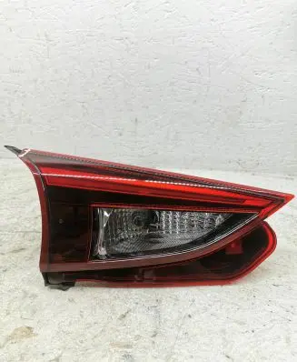 Mazda 3 III Rear/tail lights B45C513F0