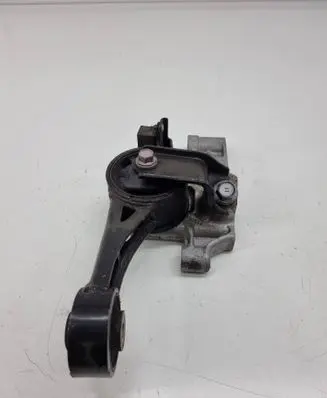 Lexus RX III Engine mount bracket