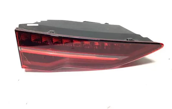 Jaguar I-Pace Tailgate rear/tail lights J9D313A421CB