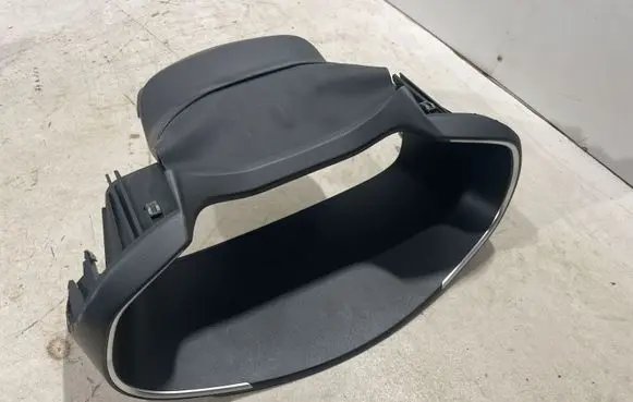 Hyundai Santa Fe Dashboard trim 84835S1000
