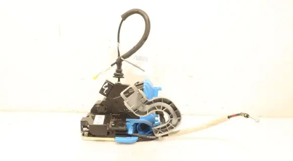 KIA Ceed Rear door lock