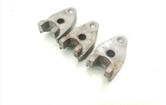 Seat Ibiza IV (6J,6P) Fuel Injector clamp holder 03P216