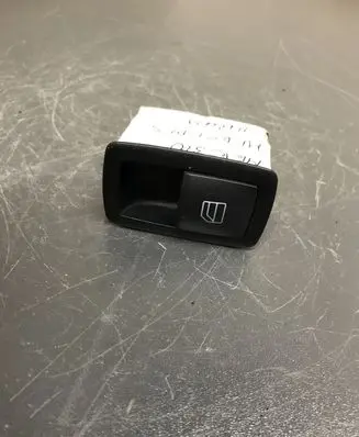 Mercedes-Benz A W169 Electric window control switch A2518200510