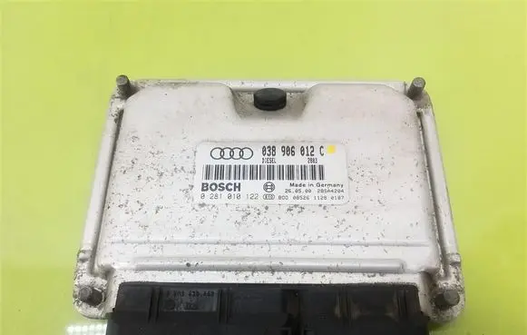 Audi A3 S3 8L Engine control unit/module 038906012C