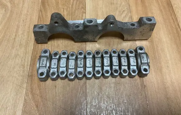 Volvo V70 Camshaft holder 