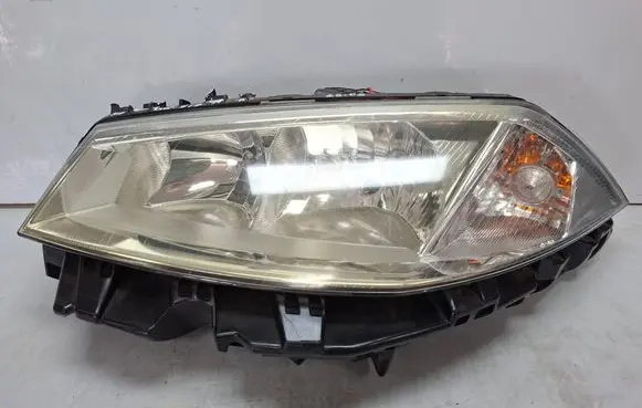 Renault Megane II Headlight/headlamp S27647819 820073220J