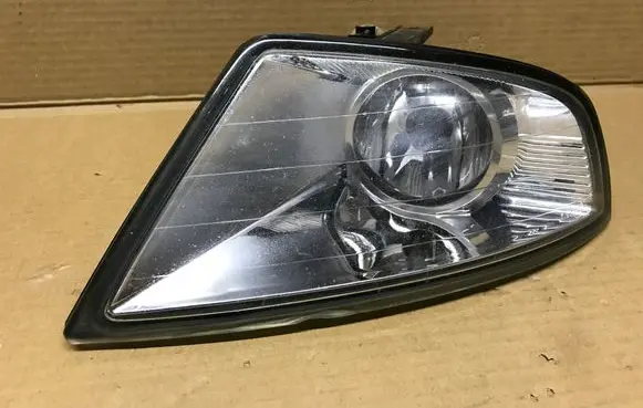 Ford Mondeo Mk III Front fog light 3S7115K201AD