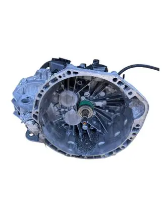 Renault Master III Manual 6 speed gearbox PF6066