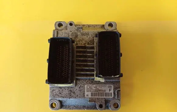 Alfa Romeo 156 Engine control unit/module ME731HA006 0261206711