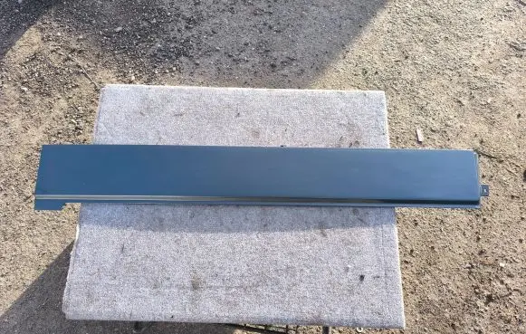 Volkswagen Multivan T5 Sliding door rail trim 7H1843796C