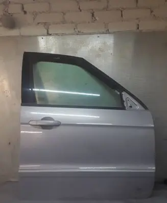Ford S-MAX Front door 