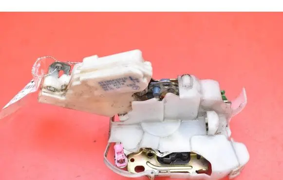 Front door lock