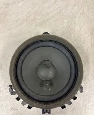 Volvo V70 Rear door speaker 30657445 07W50