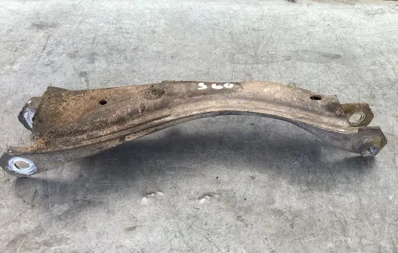Volvo S60 Rear traction arm rod 