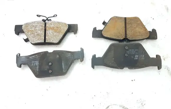 Subaru Legacy Brake pads (rear) LMS112N20 02A01204368