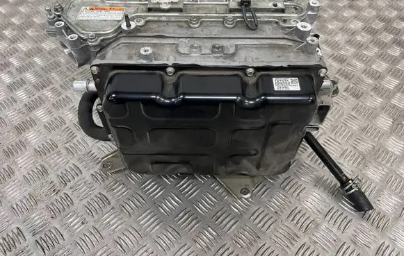 Toyota Mirai Voltage converter inverter G920062010 2321001210