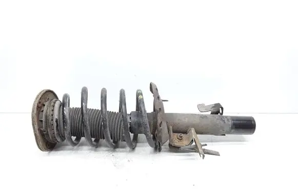 Volvo V70 Front shock absorber with coil spring 31317796