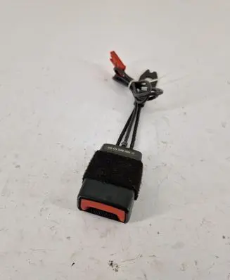 Mercedes-Benz A W169 Front seatbelt buckle 1698605369