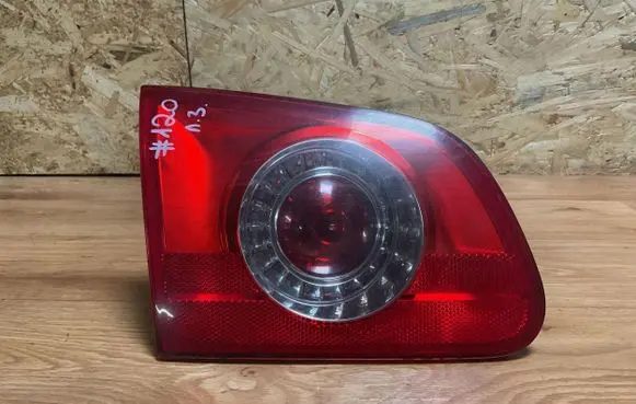 Volkswagen PASSAT B6 Tailgate rear/tail lights 3C9945093