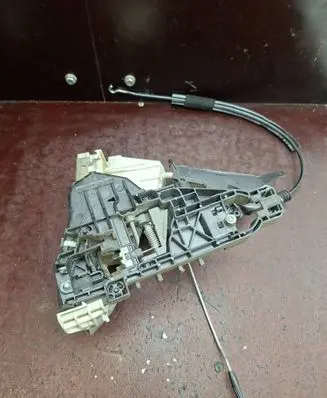 Mercedes-Benz A W169 Front door lock 1697202535