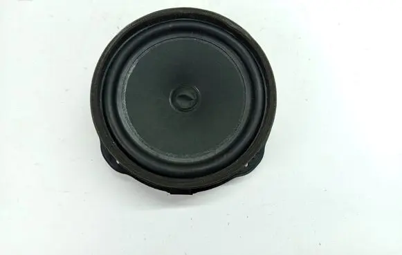 Audi Q3 F3 Front door speaker 83A035415