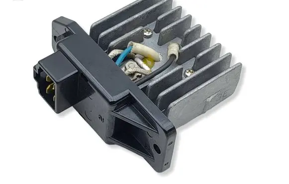 Mitsubishi 3000 GT Heater blower motor/fan resistor 2SD797