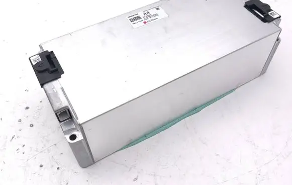Jaguar I-Pace Hybrid / Electric Car Battery Cell AMDAU0168B JLRX590BEV