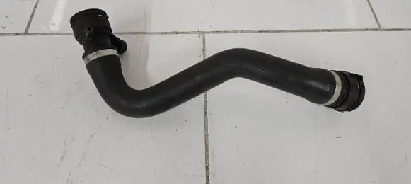 BMW 5 E60 E61 Engine coolant pipe/hose 17127799747