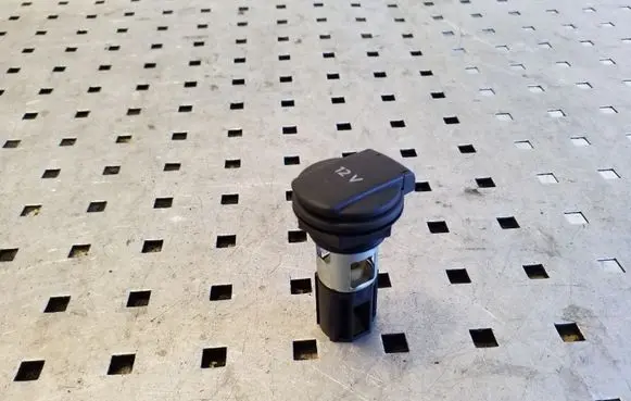 Skoda Octavia Mk3 (5E) 12 V Socket (rear) 